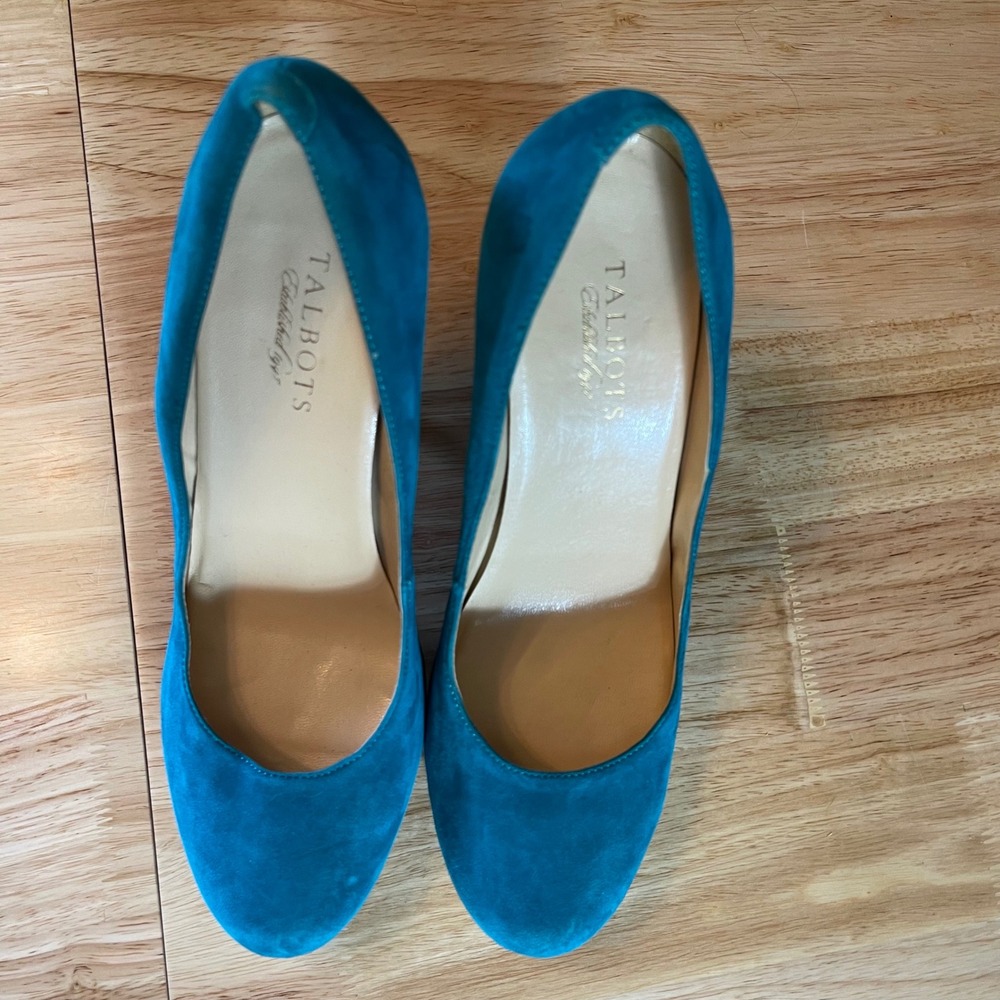Talbots Teal Blue Suede Pumps Round Toe Stiletto Heels Made in Brazil 10W - Picture 5 of 9